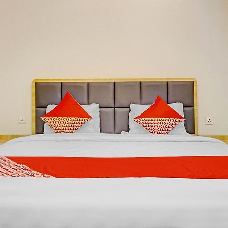 Super Oyo Capital O 90635 Tango Juliet Residence Giacarta Esterno foto